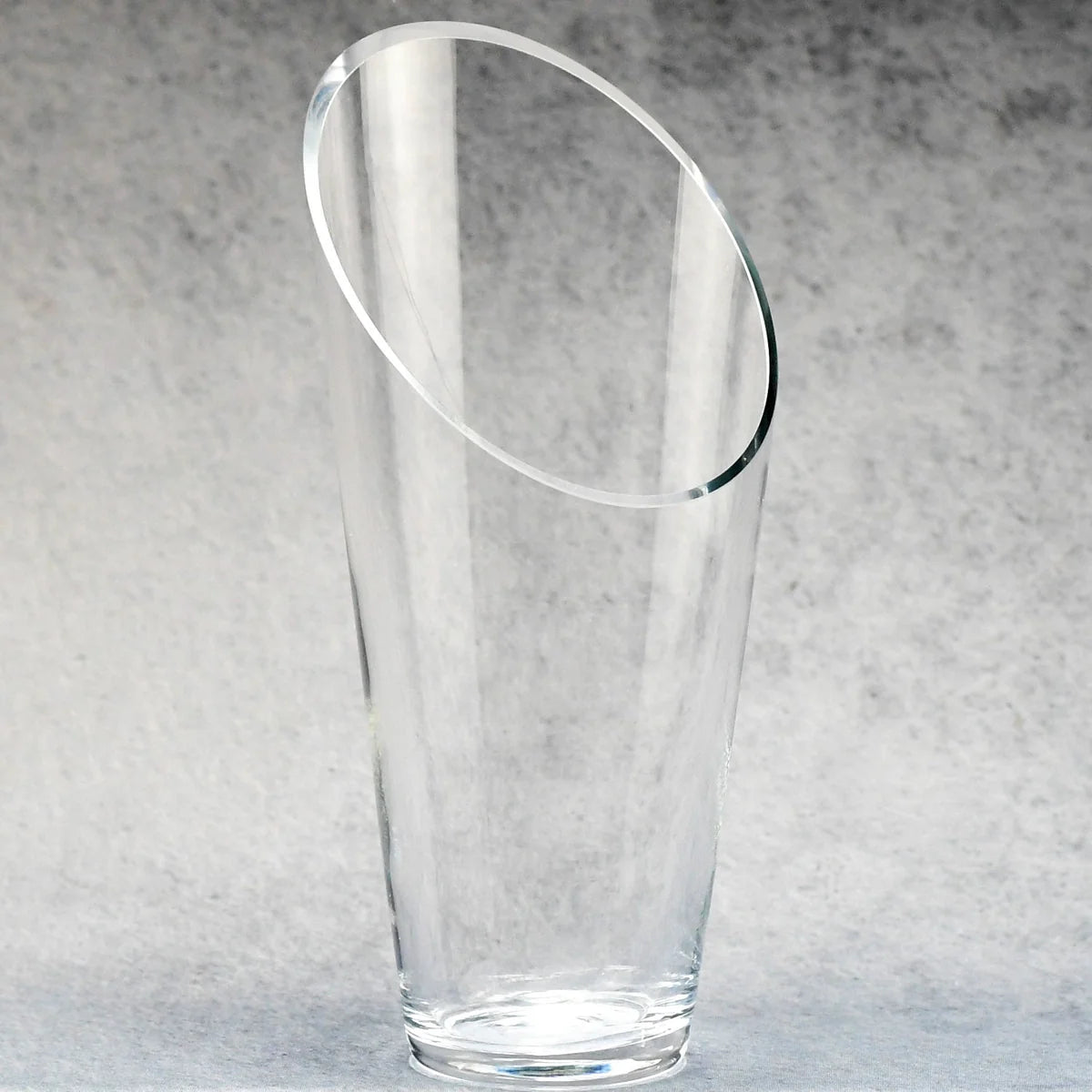 CRYSTAL VANTAGE ECONOMY VASE – PROMOTIONAL QUALITY*