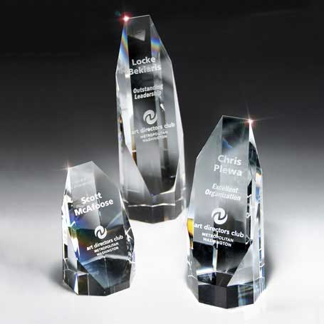 OPTIC CRYSTAL SILHOUETTE TOWER