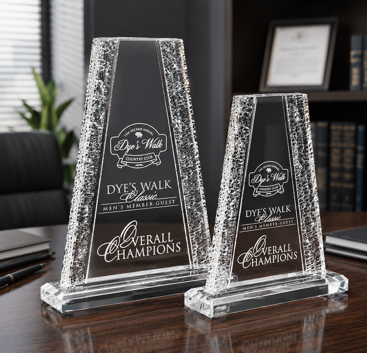 CRINKLE EDGE ACRYLIC TOWER
