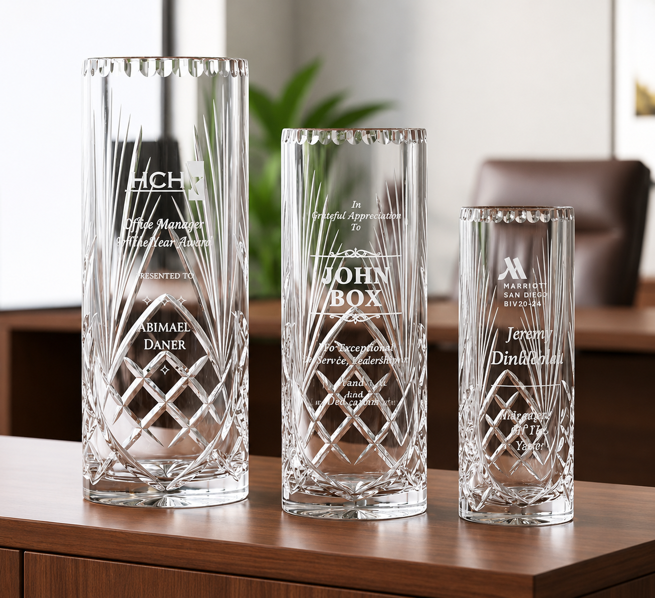 CRYSTAL CYLINDER VASE