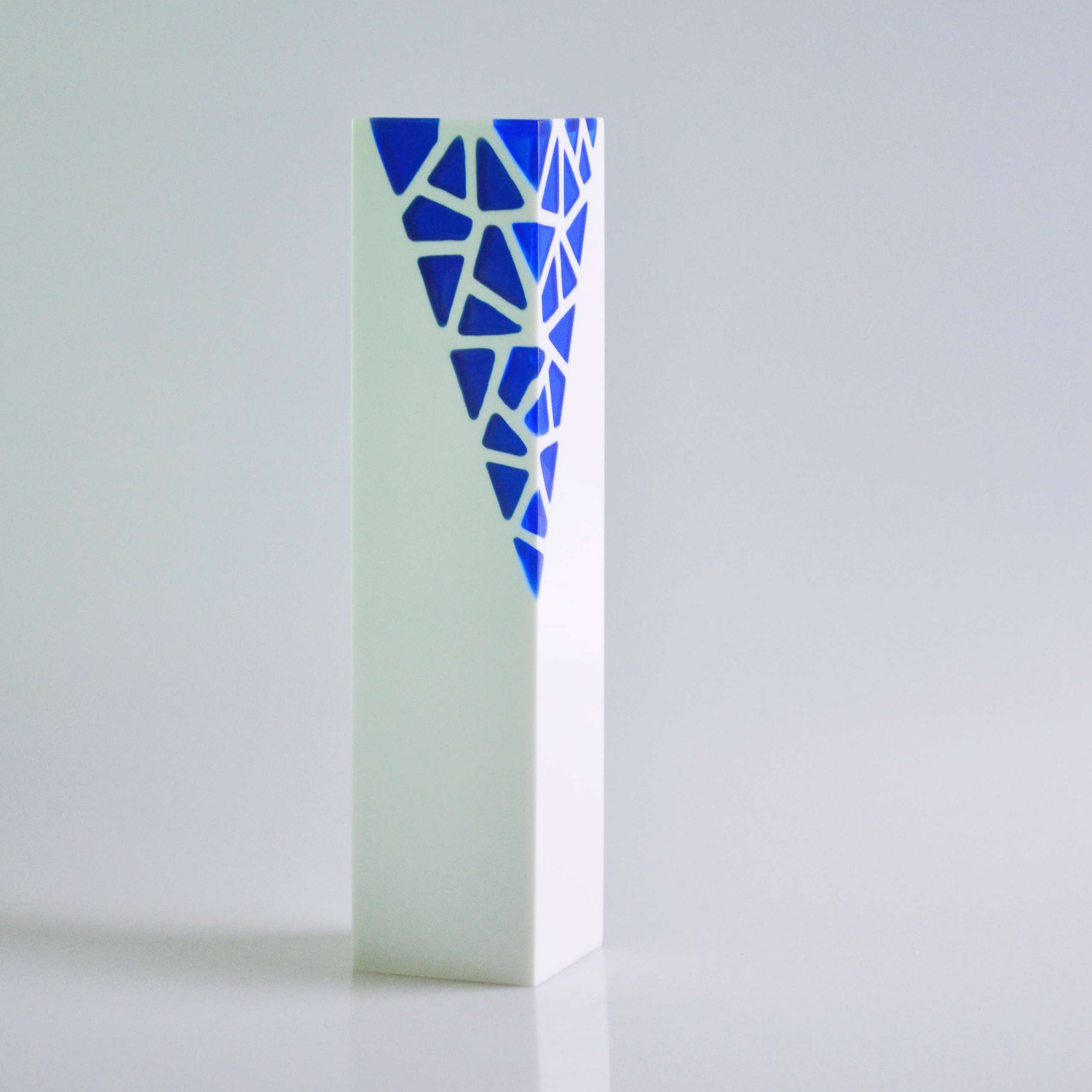 Deal Monument
Deal Gift
Financial Tombstone
Lucite Tombstone