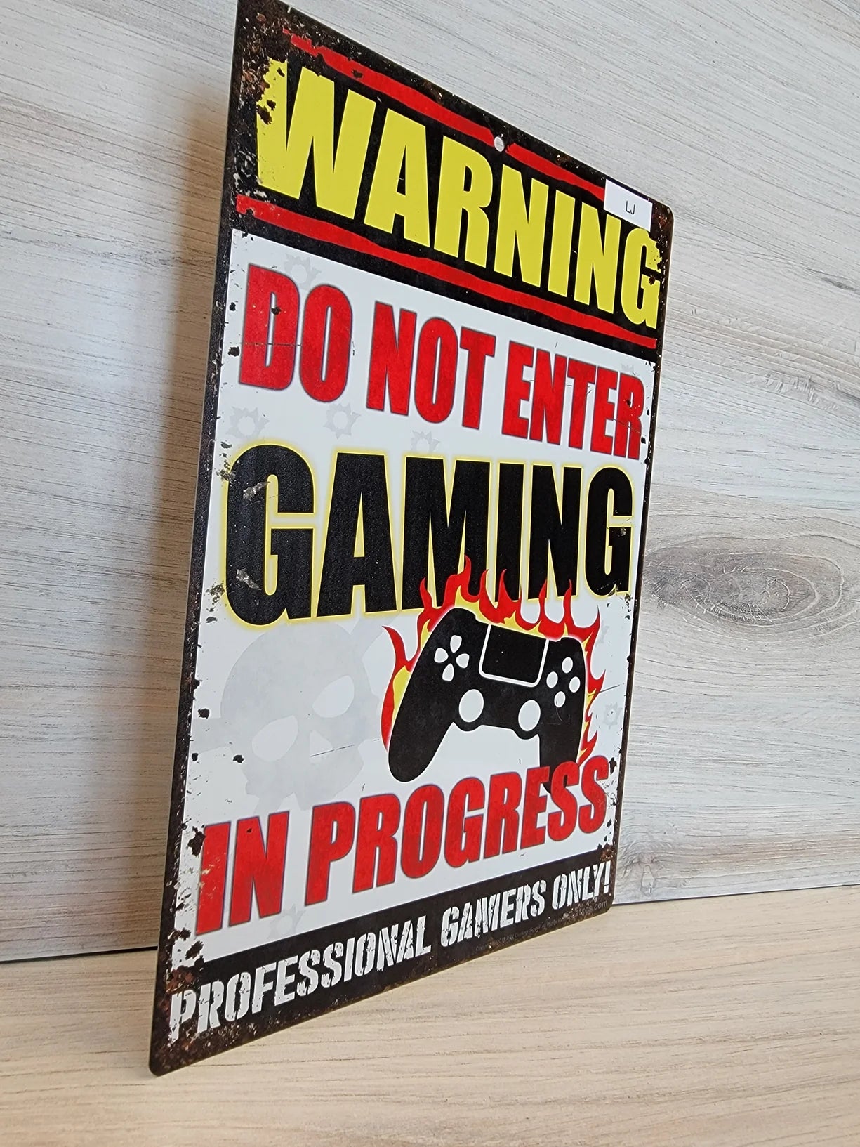 UV PRINTING ON METAL