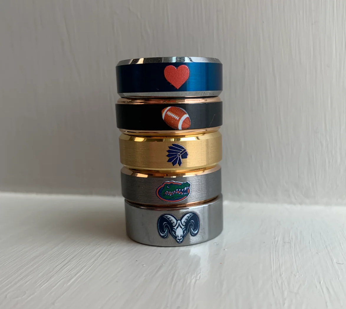 UV PRINTING ON METAL