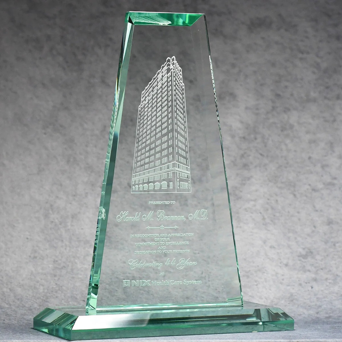 JADE CRYSTAL EMPIRE TOWER