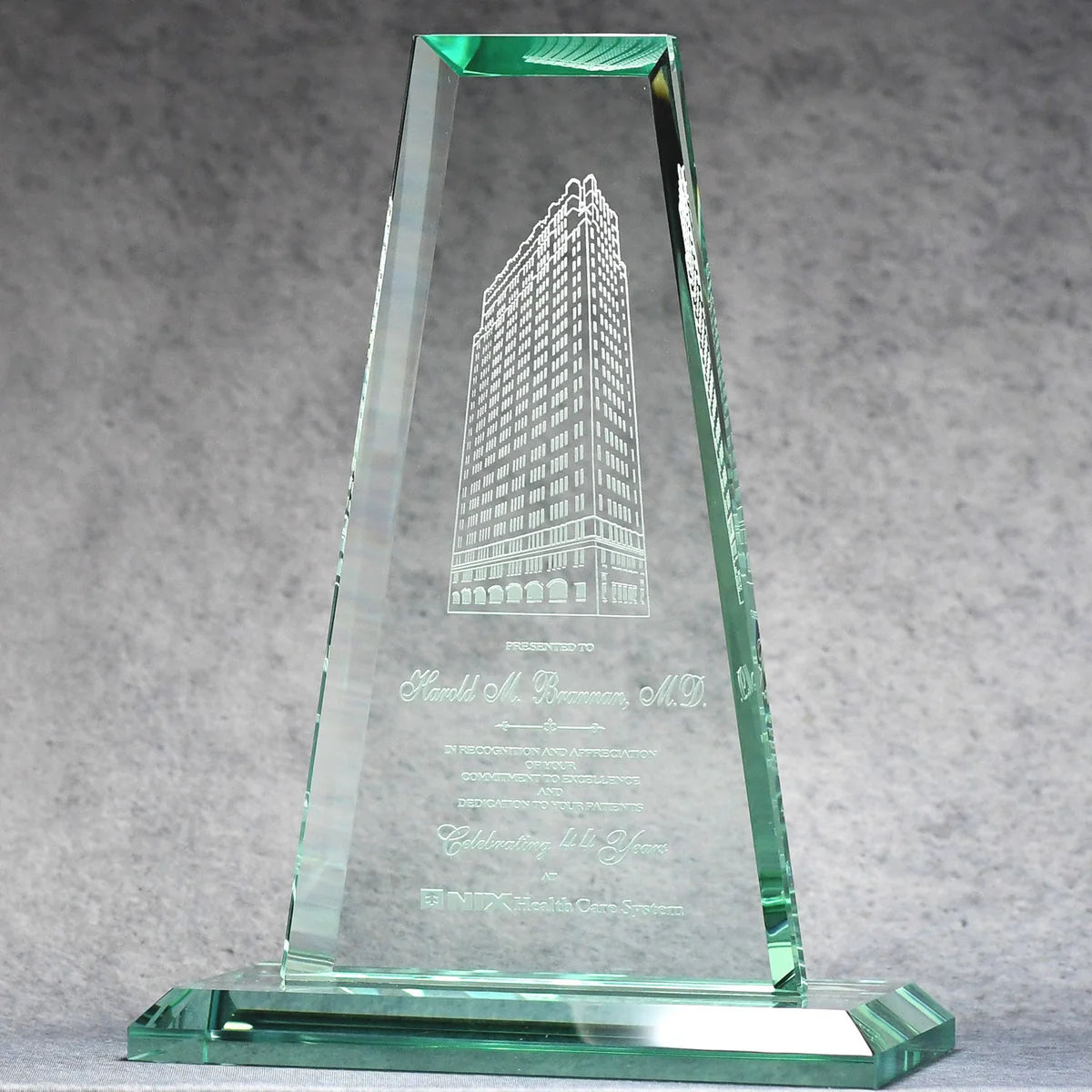 JADE CRYSTAL EMPIRE TOWER